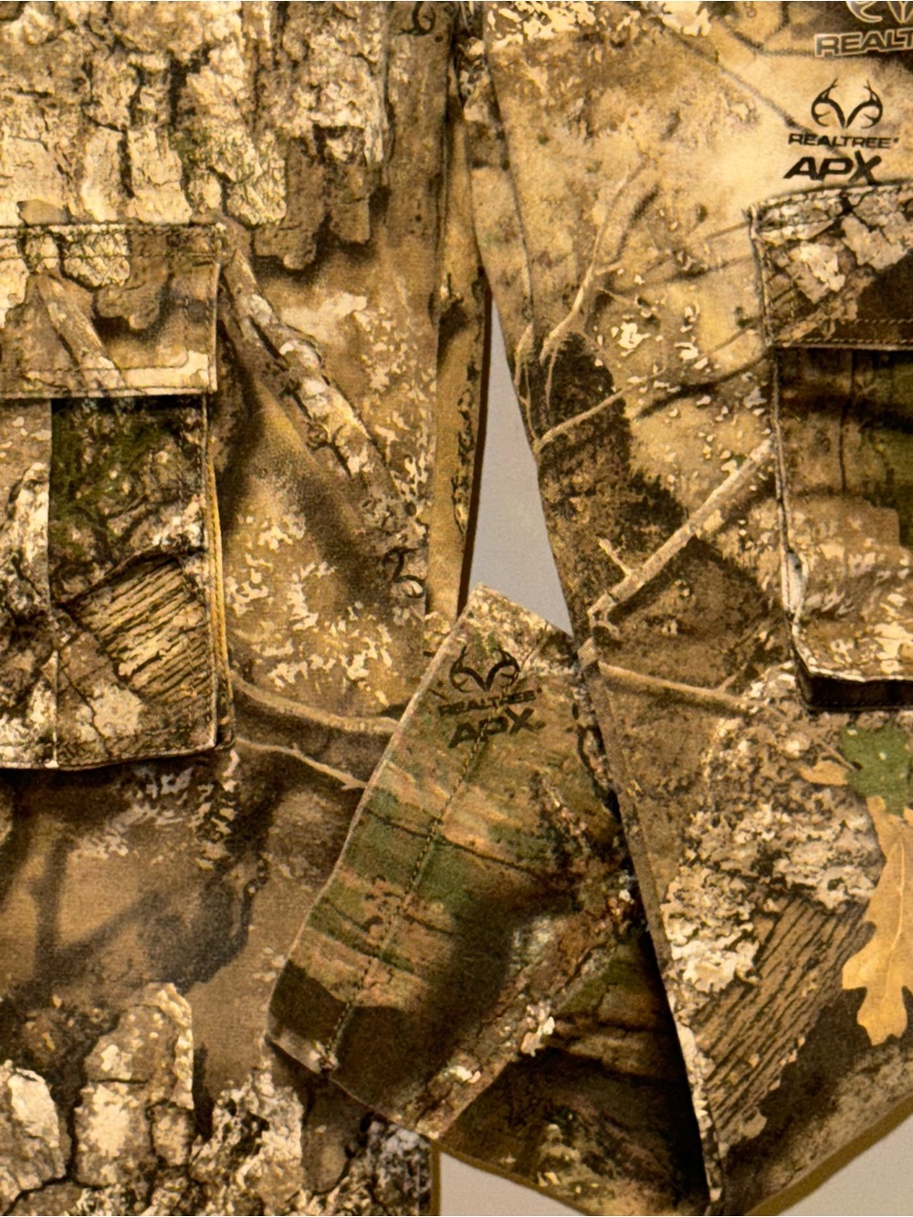 Realtree APX Realtree Camo Cargo Pants in Brown and Green - Picture 7 of 16